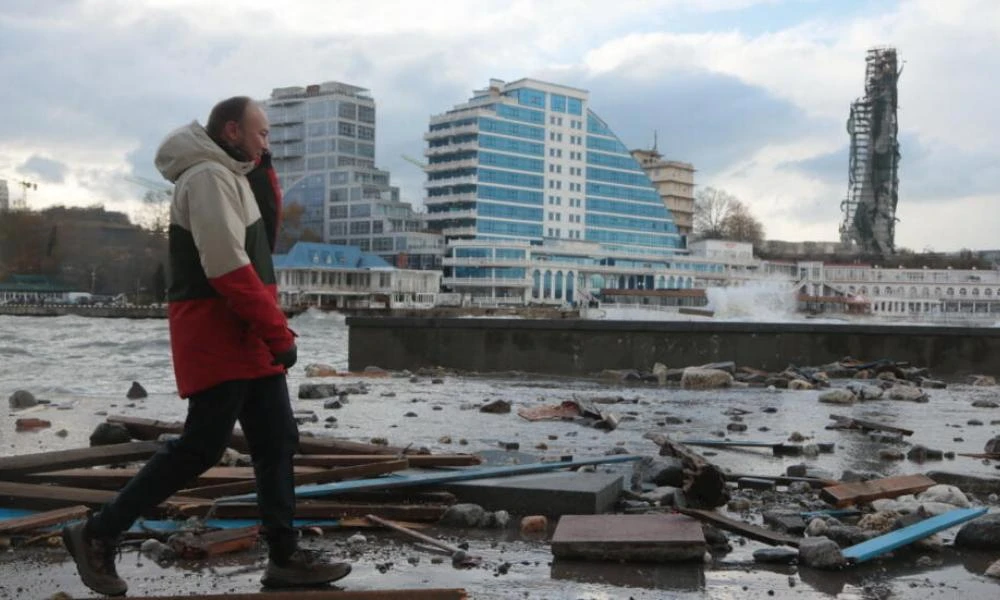 Ο Πρέσβης των ΗΠΑ κλήθηκε στην Μόσχα-Το Κρεμλίνο ξεκίνησε τα αντίποινα με πυραυλική επίθεση στην Οδησσό (Βίντεο)
